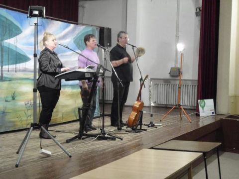 2013.10.11. színház_Tiszakarád3