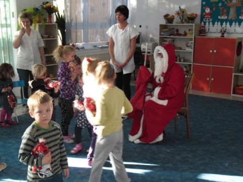 2013.12 (1)_Mikulás10