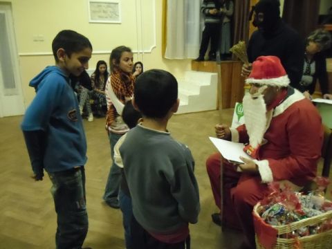 2013.12.07. mikulasi_unnepseg_Dámóc2