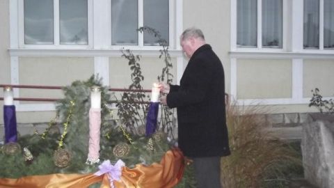 2013_12_22 advent_Karcsa5