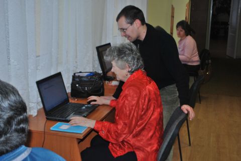 2014_02_19_cigánd_kattints rá nagyi (6)