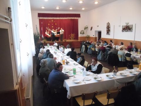 Semjén öregek napja_h03