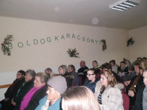 2014_12_22_Karácsonyi ünnepség_Kisrozvágy (60)