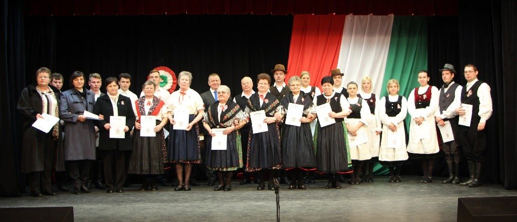 Március 15-i megemlékezés, szoboravatás és kitüntetések átadása Cigándon