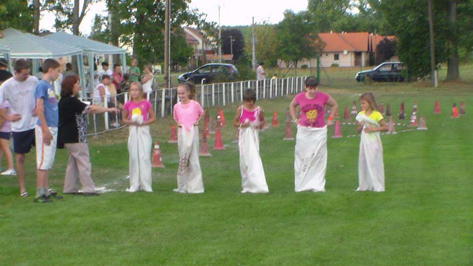 NYÁRBÚCSÚZTATÓ BULI