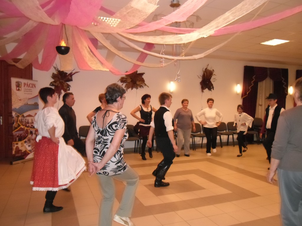 ,,Bodrogközi Táncház" a Pácini Faluházban