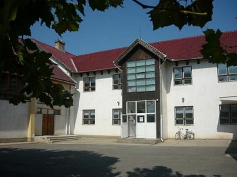 bhalom (11)