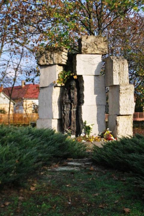2013_10_29_cigánd_mindenszentek (29)