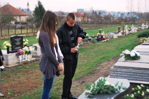 2013_10_29_cigánd_mindenszentek (34)