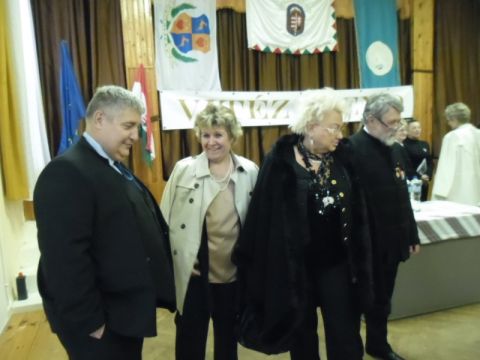 damoc_2013_10_18_vitezi_rend (7)