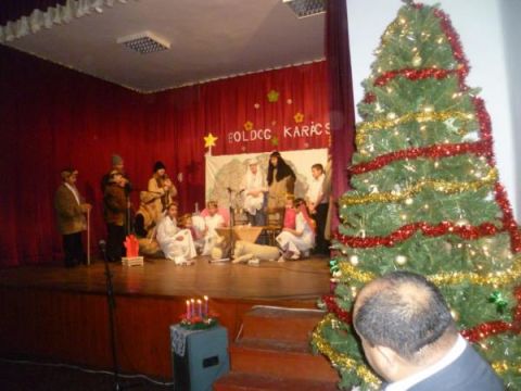 2013.12.22.Első karácsonyi műsor Semjénben (1)