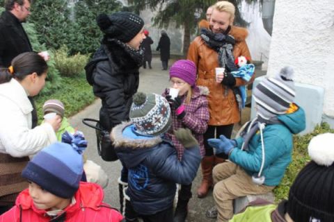 2013_12_01_cigánd_gyertyagyújtás 1 (43)