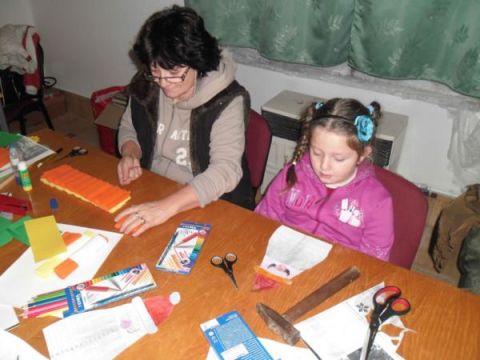 2013_12_09_Karos_Karácsonyváró_kézm_játszóház_képek (47)