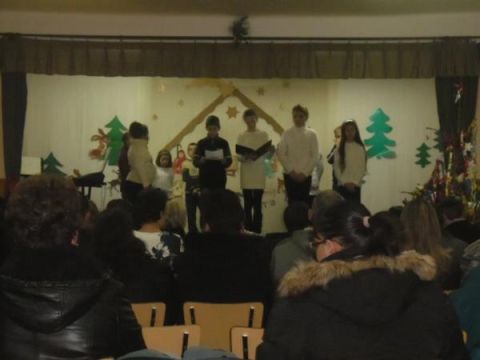 adventi_hangverseny_révleányvár_2013.12 (2)