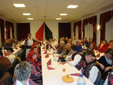 csangok_2013_dec_faluhaz (1)