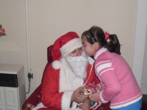 házhoz_járt_ a_mikulás_révleányvár_2013_12_06 (12)