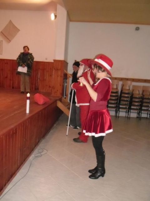 tiszacsermely_13_12_04_mikulas (15)