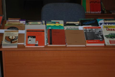 2014_01_23_cigánd_könyvbörze (1)