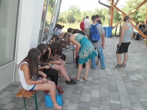 2013.08.20.Kézműves foglalkozás_Karos2