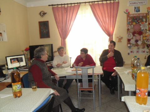 2014_02_04_kisrozvagy_farsang_idosek klubja (18)