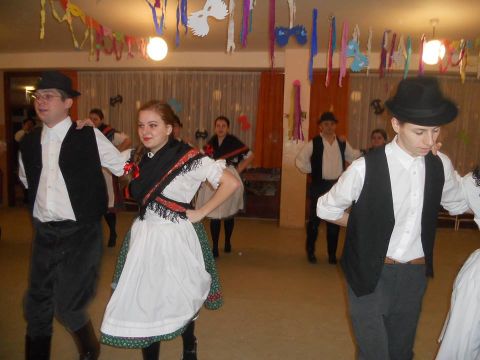 2014_02_08_cigánd_sarkantyús néptáncegyüttes_boly (2)