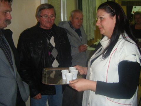 idősek_napja 2013.11.15_R.leány4