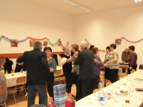Karcsa_2014_02_14 idősek farsangja (23)