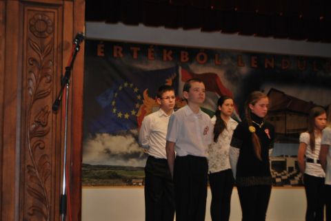 2014_03_14_cigánd_március 15 (100)