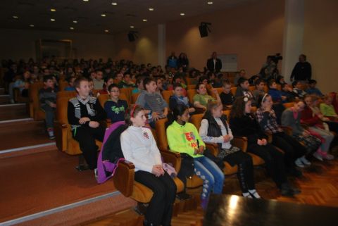 2014_03_14_cigánd_március 15 (89)
