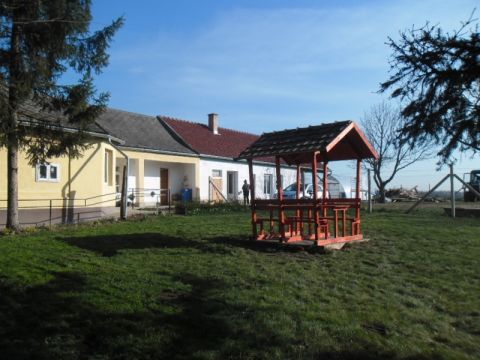 2014_03_26_kisrozvágy épül, szépül_(13)