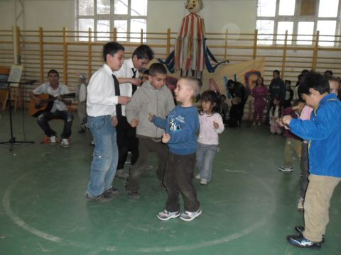 2014_farsang_az_iskolában_pacin (17)