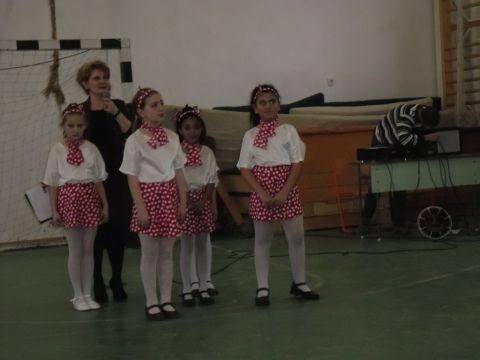 2014_farsang_az_iskolában_pacin (37)