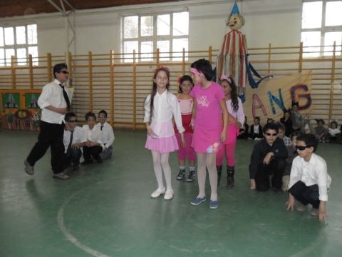 2014_farsang_az_iskolában_pacin (42)