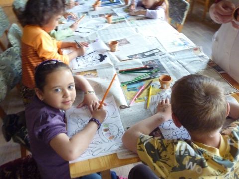 14.04.16._Nagyrozvagy_Jatszohaz(7)