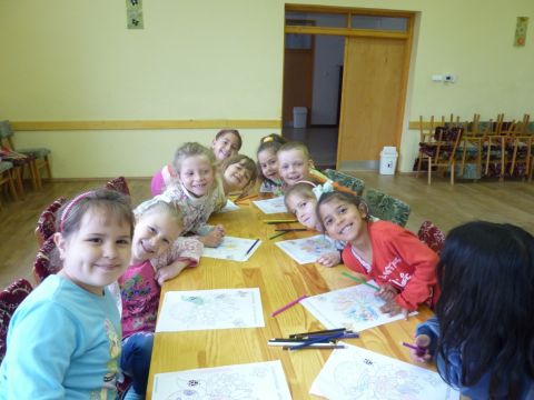 14.04.25._Nagyrozvagy_Anyáknapi (14)