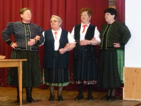 2014.05.04. Anyáknapja Semjénben (33)