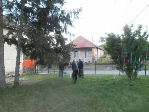 2014_04_30_Májusfaállítás_Kisrozvágy (15)
