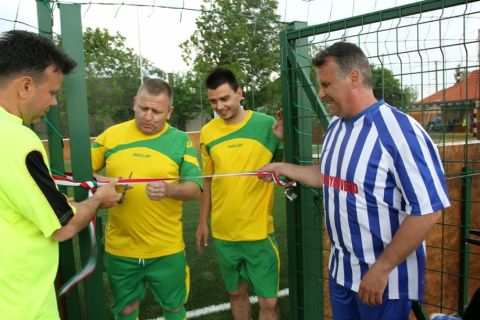 2014_05_02_cigánd_műfüves_pálya_átadó (7)