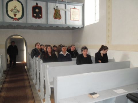 2014_05_04_Anyák napi ünnepély_Kisrozvágy (2)