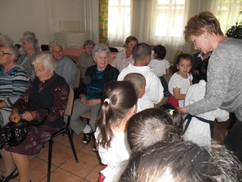 2014_anyak_napja_idosek_klubja (10)