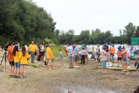 2014_08_23_cigánd_pet_kupa_záró_buli (20)