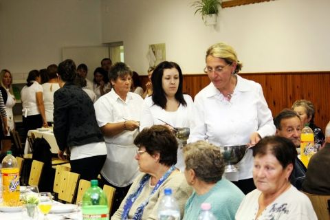 2014_10_03_cigánd_idősek_napja (26)
