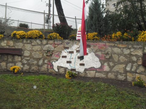 2014_10_22_1956. okt. 23-i megemlékezés_Kisrozvágy (21)