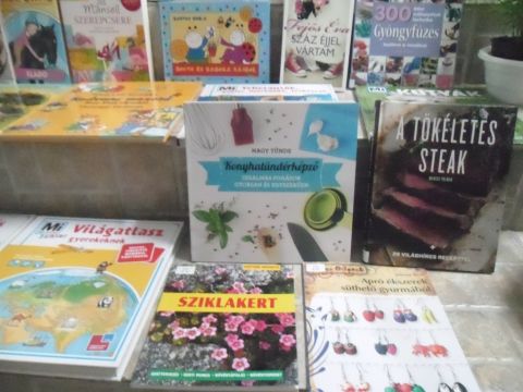 2014_októberi_könyvek_megyeitől (9)