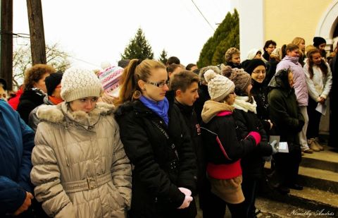 2014_11_30_cigánd_advent_első_gyertya (12)
