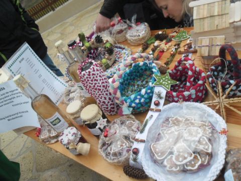 2014_12_13_Karácsonyi vásáron a kisrozvágyiak (7)