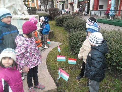 ovisok a Kossuth szobornál (6)