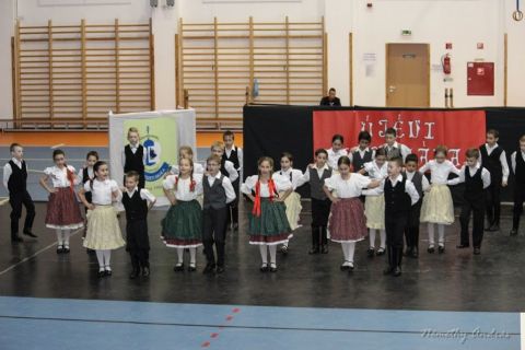 2016_01_28_cigánd_magyar kultúra hete_SAMI gála (17)