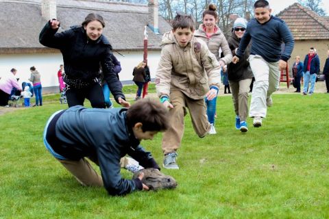 2016_03_28_cigánd_húsvét a múzeumportán (34)