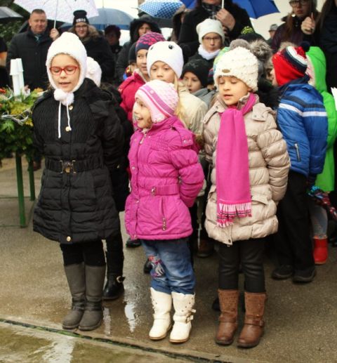 2016_11_27_cigánd_advent első gyertya (28)